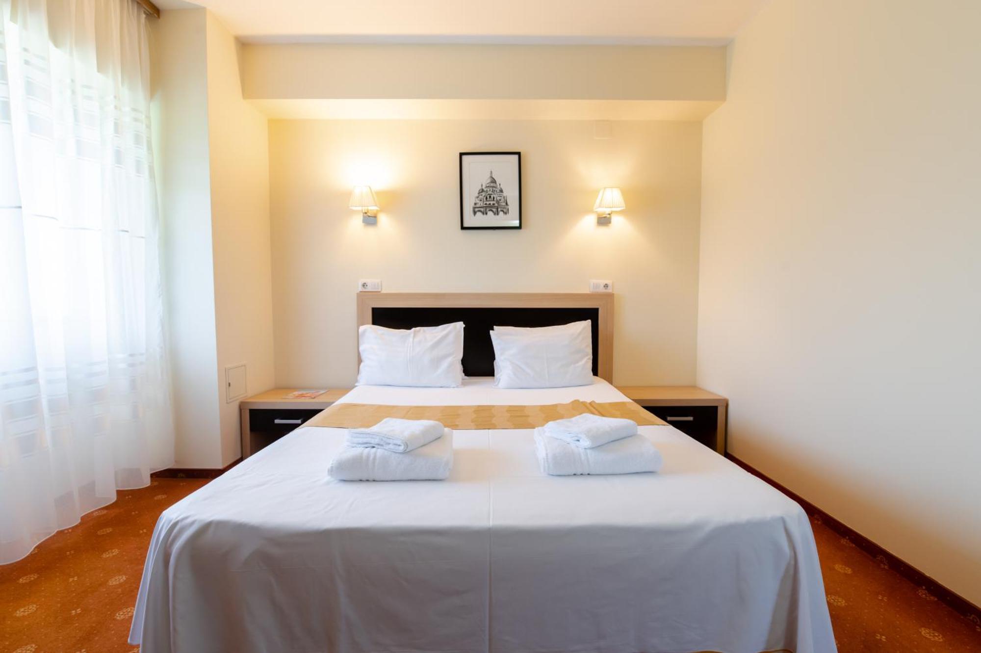Hotel Oxford By Timhotels Timişoara Buitenkant foto